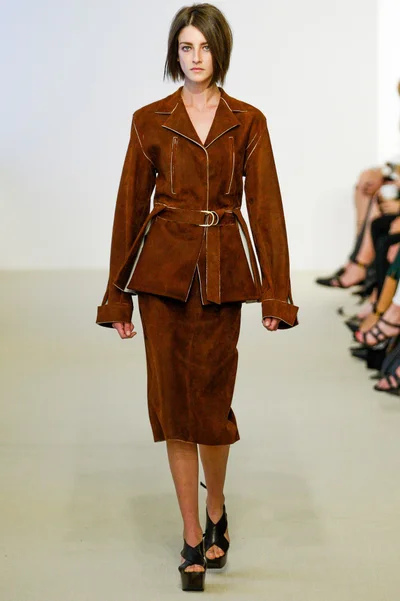 Look 7